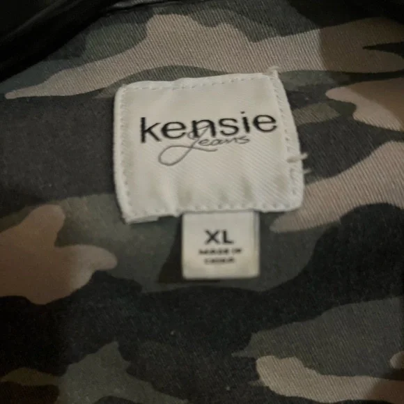 Kensie Camouflage Utility Jacket - Picture 3 of 9